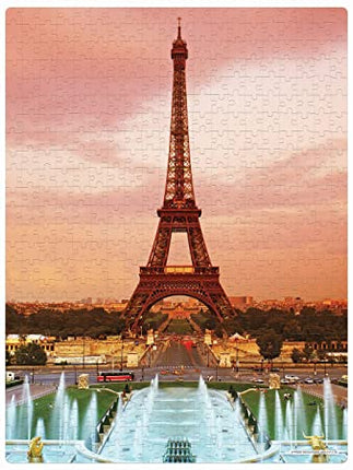 EIFFEL TOWER