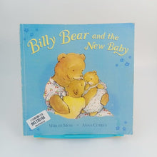 Load image into Gallery viewer, Billy Bear and the new baby - BKLT30166
