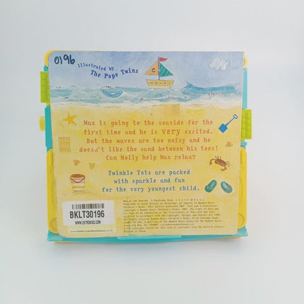 Max at the Seaside - BKLT30196