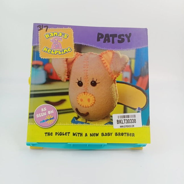 the piglet with a new baby brother - BKLT30338