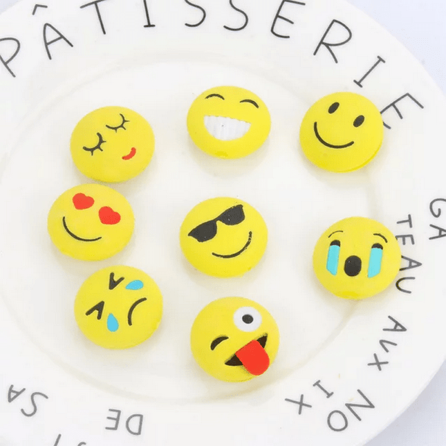 Extrokids SMILEY emoJI erasers 4 in pack EKRG0003