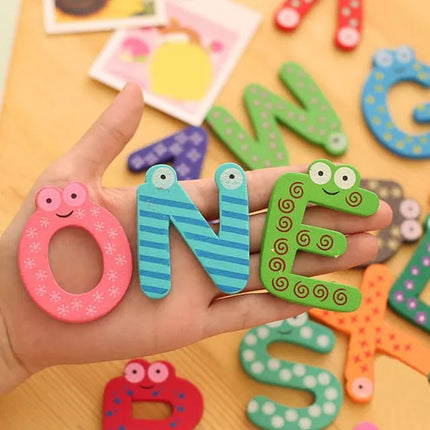 WOODEN MAGNET A TO Z - EKT0118