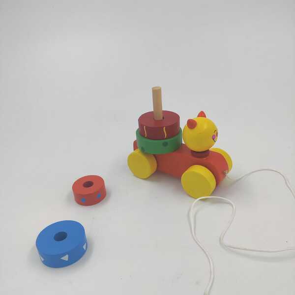 Wooden Smiley With Stacking pull Along - EKT2138