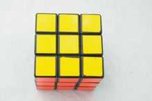 Load image into Gallery viewer, Rubik Cube - plastic - EKT2217
