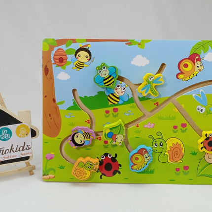 Wooden Find the path Game -Insects - EKT1175