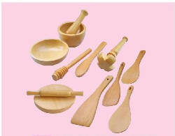 KID'S KITCHEN ACCERISSORIES SET OF 12 PCS.